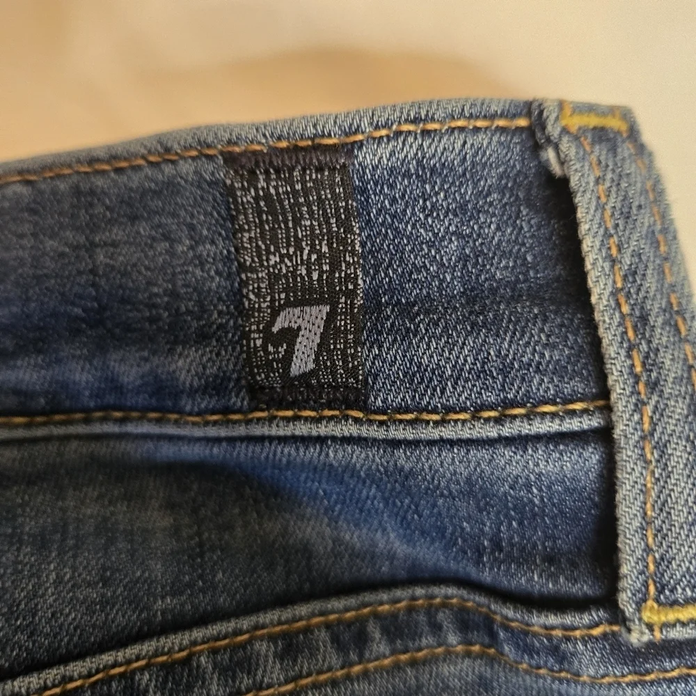 7 For All Mankind Women’s Jeans Size 28 NWOT – Dark Wash Skinny Fit - Picture 5 of 6